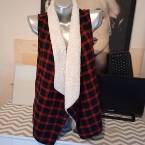 Derek Heart Red and Black Plaid Vest with White Sherpa Lining